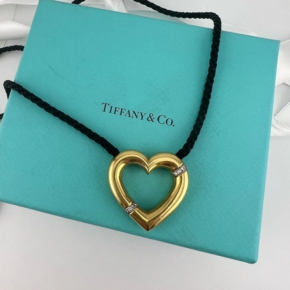 RARE Vtg. Tiffany & Co. Paloma Picasso Diamond Heart Silk Necklace 28g